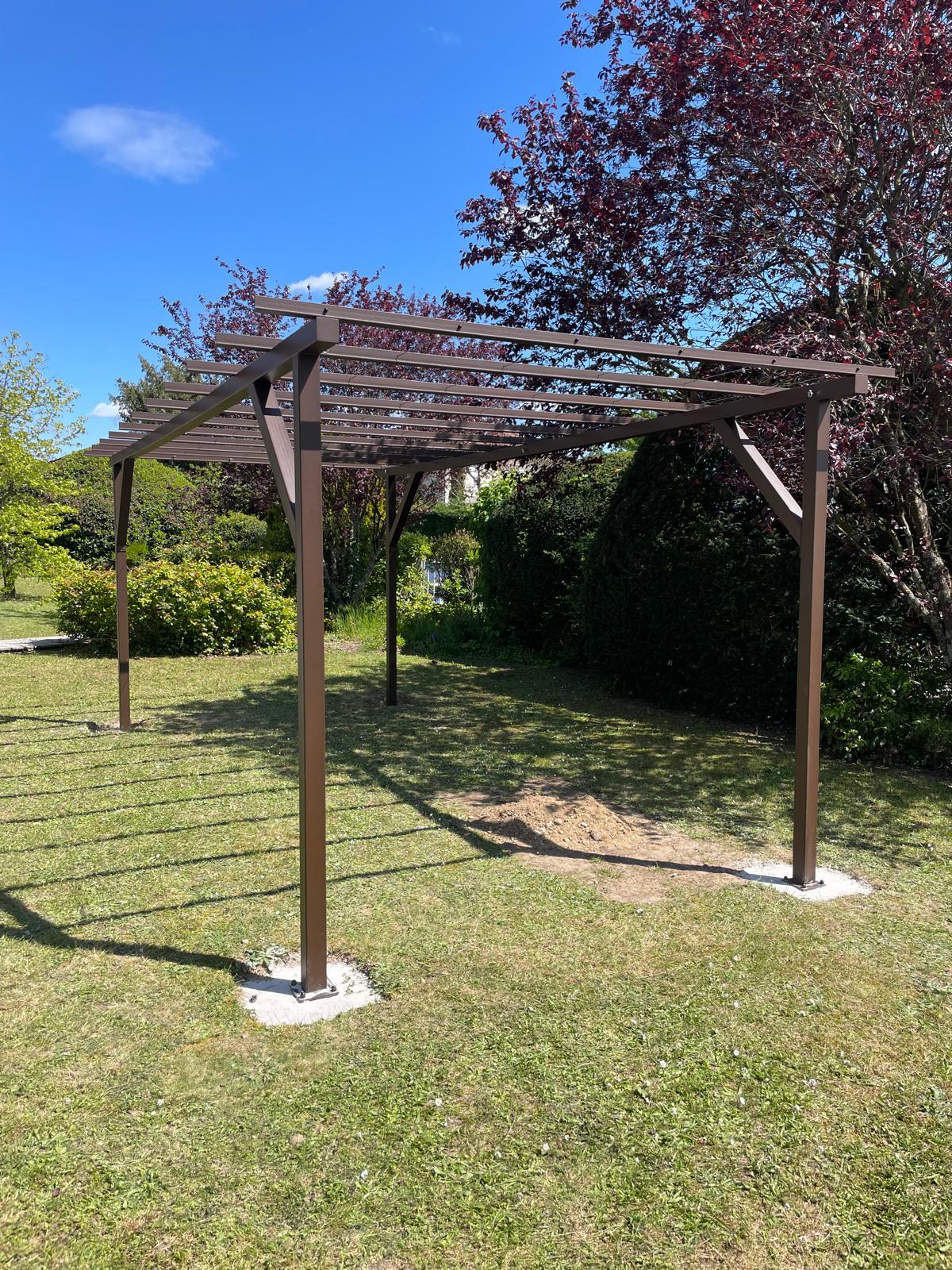 Bourgoin-Jallieu (38300) - Pergolas à végétaliser
